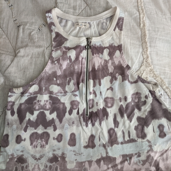 silence + noise Tops - Urban Outfitters Cropped Tank